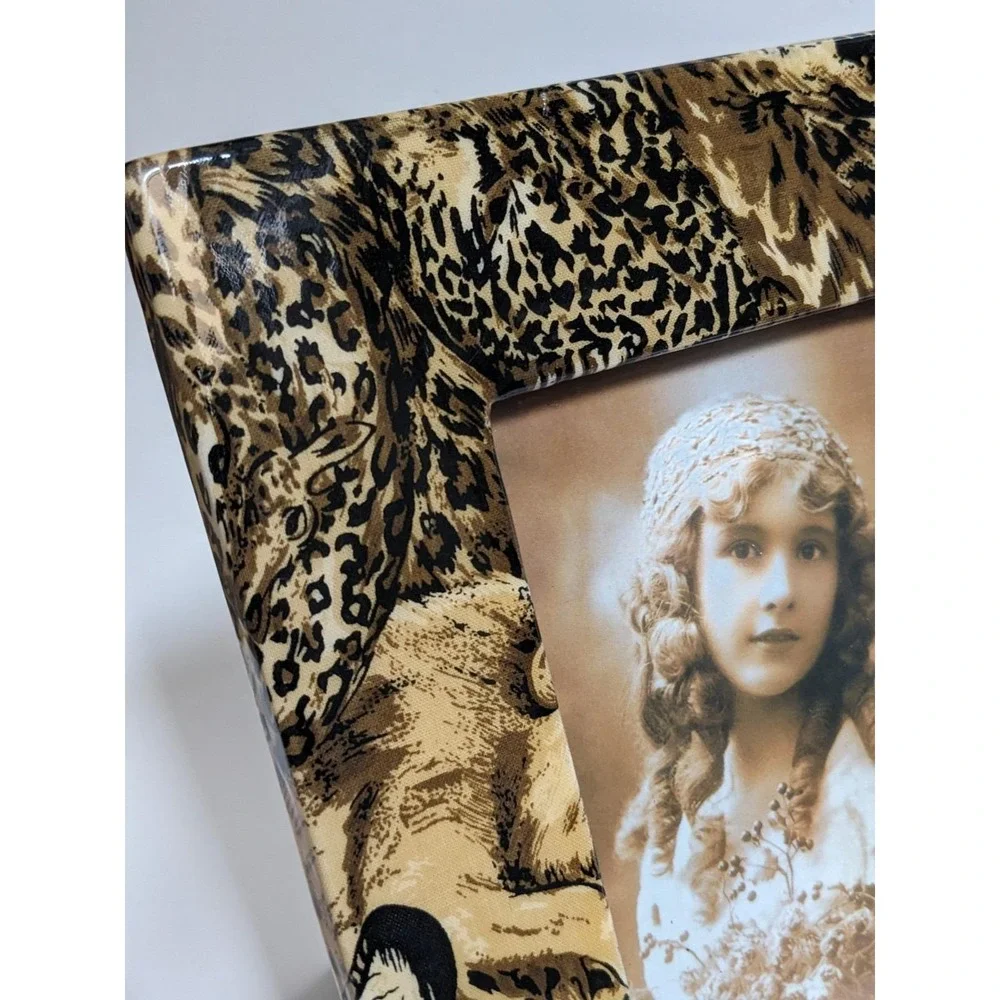 Vintage‎ 1990's Safari Animal Picture Frame Lion Zebra Leopard Print 9.5x7.5
